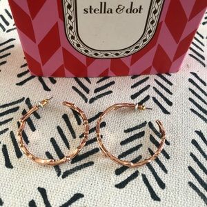 Carobella Hoops in Rose Gold by Stella & Dot